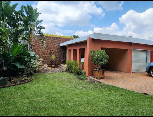 4 BEDROOM HOUSE FOR SALE IN DORANDIA